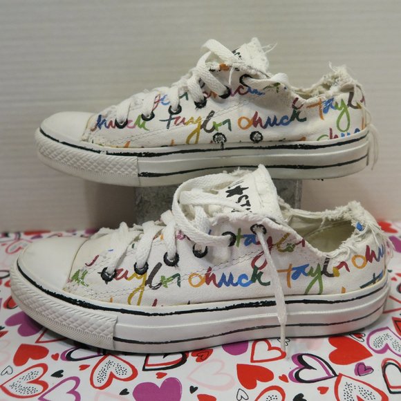Converse Shoes - Converse Chuck Taylor low frayed graffiti
